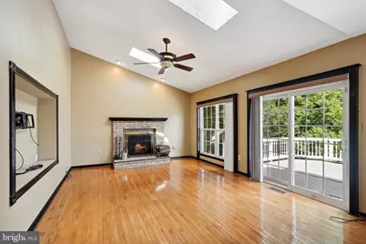 5406 Lomax Way, Woodbridge, VA 22193 - Photo 4