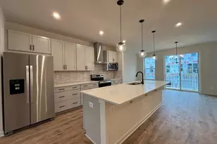 17986 Alicia Ave, Dumfries, VA 22026 - Photo 2