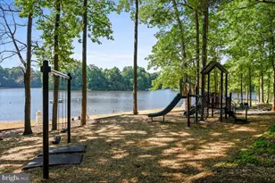 4400 Loganberry Ln, Dumfries, VA 22025 - Photo 32