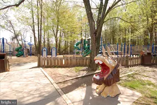 4400 Loganberry Ln, Dumfries, VA 22025 - Photo 24