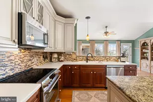 15593 Hume School Ct, Manassas, VA 20112 - Photo 18