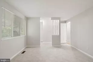 3601 Wharf Ln, Triangle, VA 22172 - Photo 18