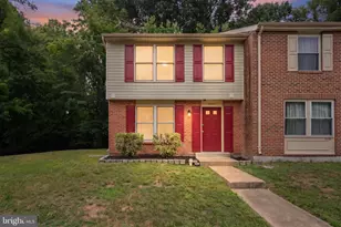 3601 Wharf Ln, Triangle, VA 22172 - Photo 1