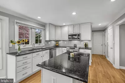 4326 Marhalt Place, Dumfries, VA 22025 - Photo 16