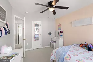 2927 Myrtlewood Dr, Dumfries, VA 22026 - Photo 40