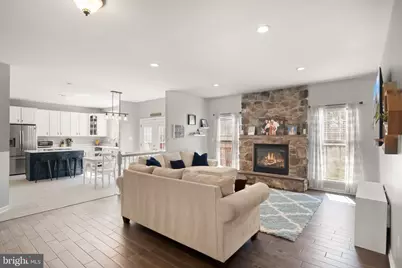 2927 Myrtlewood Drive, Dumfries, VA 22026 - Photo 2