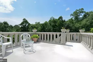 13195 Quade Ln, Woodbridge, VA 22193 - Photo 6