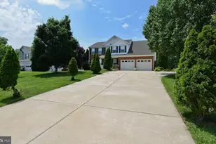 13195 Quade Ln, Woodbridge, VA 22193 - Photo 22