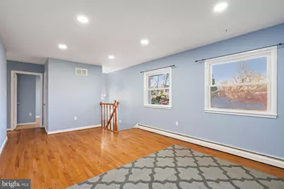 13303 Knoll Court, Woodbridge, VA 22193 - Photo 4