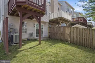 2760 Brier Pond Cir, Woodbridge, VA 22191 - Photo 18