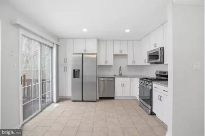 2760 Brier Pond Circle, Woodbridge, VA 22191 - Photo 10