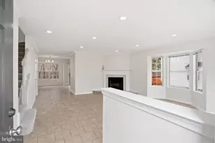 2760 Brier Pond Cir, Woodbridge, VA 22191 - Photo 4