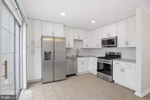 2760 Brier Pond Cir, Woodbridge, VA 22191 - Photo 12