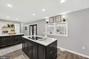 4341 Banbury Dr, Gainesville, VA 20155 - Photo 32