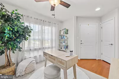 15353 Rosemont Manor Drive, Haymarket, VA 20169 - Photo 4