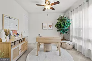 15353 Rosemont Manor Dr, Haymarket, VA 20169 - Photo 6