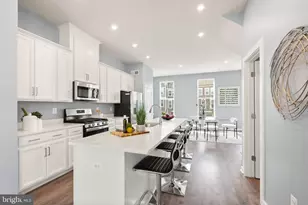 1719 Beech Leaf St, Dumfries, VA 22026 - Photo 14