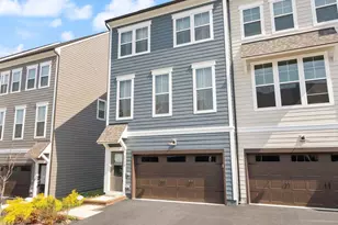 1719 Beech Leaf St, Dumfries, VA 22026 - Photo 2