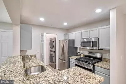 14192 Cuddy Loop #102, Woodbridge, VA 22193 - Photo 4