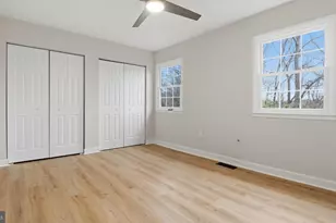 14829 Emberdale Dr, Woodbridge, VA 22193 - Photo 20