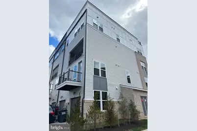 2612 Neabsco Common Place, Woodbridge, VA 22191 - Photo 2