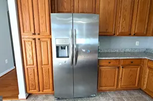 12950 Tonka Ct, Woodbridge, VA 22193 - Photo 14