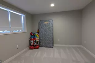 12950 Tonka Ct, Woodbridge, VA 22193 - Photo 38