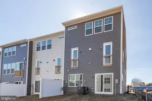 3978 Shire Meadow Ln, Triangle, VA 22172 - Photo 32