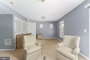 16796 Sweeney Ln, Woodbridge, VA 22191 - Photo 26