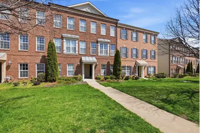 15415 Rosemont Manor Drive, Haymarket, VA 20169 - Photo 2