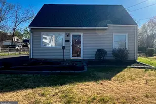 9313 Byron St, Manassas, VA 20111 - Photo 4