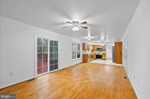 5535 Spangler Ln, Woodbridge, VA 22193 - Photo 16