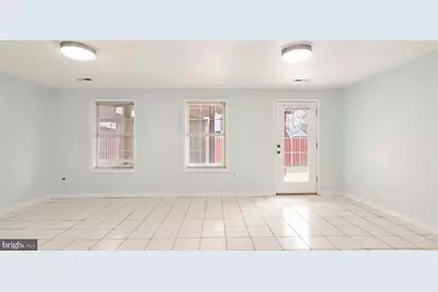 8519 Tackhouse Loop, Gainesville, VA 20155 - Photo 2