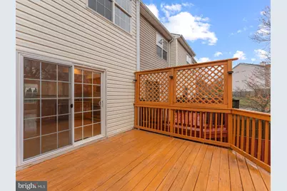 12212 Densmore Court, Woodbridge, VA 22192 - Photo 16