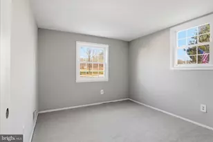14013 Lindendale Rd, Woodbridge, VA 22193 - Photo 24