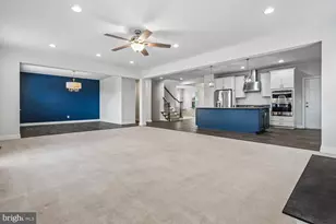 4009 Granary View Ct, Dumfries, VA 22025 - Photo 8