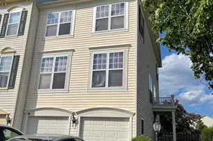 9257 Alvyn Lake Cir, Bristow, VA 20136 - Photo 1