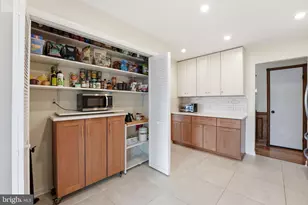 805 Norwood Ln, Woodbridge, VA 22191 - Photo 4