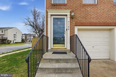9100 Brewer Creek Place, Manassas, VA 20109 - Photo 2