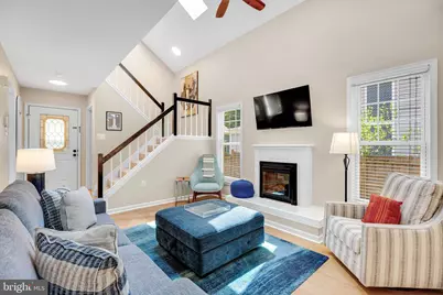 15262 Larkspur Lane, Dumfries, VA 22025 - Photo 8