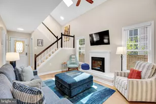 15262 Larkspur Ln, Dumfries, VA 22025 - Photo 8