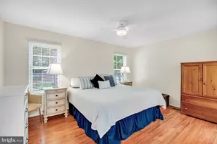 15262 Larkspur Ln, Dumfries, VA 22025 - Photo 32