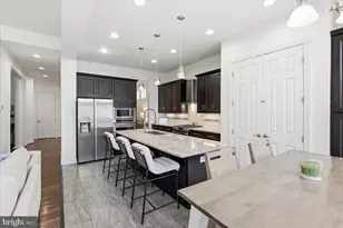 16216 Radburn St, Woodbridge, VA 22191 - Photo 12