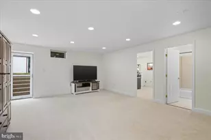 16216 Radburn St, Woodbridge, VA 22191 - Photo 44