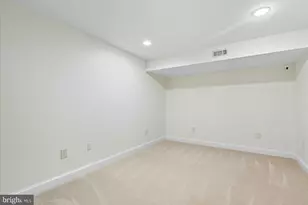16216 Radburn St, Woodbridge, VA 22191 - Photo 48