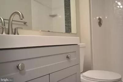 12121 Chaucer Lane #12121, Woodbridge, VA 22192 - Photo 32