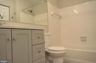 12121 Chaucer Ln, Woodbridge, VA 22192 - Photo 30