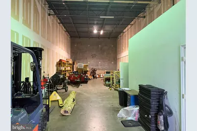 11490 Robertson Drive, Manassas, VA 20109 - Photo 6