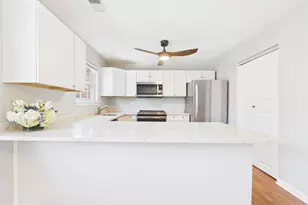 15369 Hearthstone Terrace, Woodbridge, VA 22191 - Photo 16