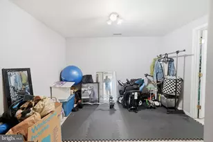 14835 Emberdale Dr, Woodbridge, VA 22193 - Photo 28